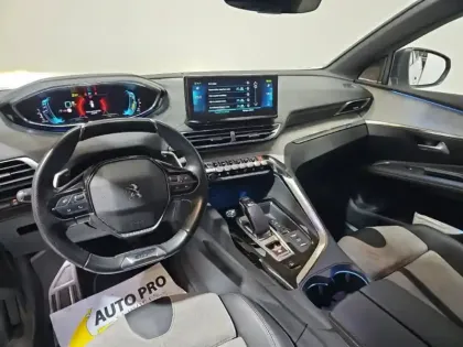 Photo 13 Peugeot 3008  HYBRID4 300ch GT Pack e-EAT8