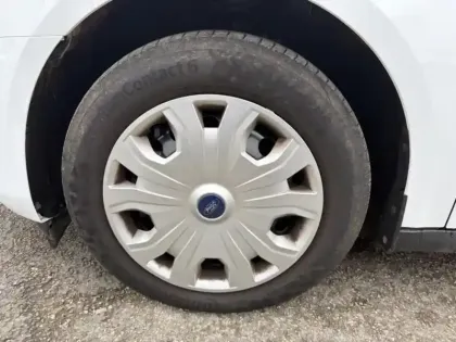 Photo 8 Ford Transit Connect  L1 1.0E 100ch E85 Trend