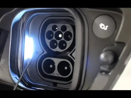 Photo 22 Volvo Ex40  Single Extended Range 252ch Plus