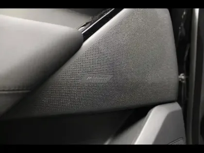 Photo 28 Land rover Range Rover Velar  2.0 P400e 404ch PHEV Dynamic SE AWD BVA