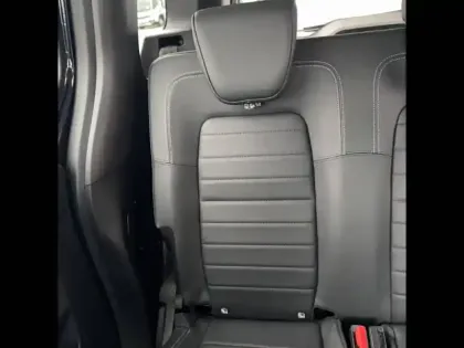 Photo 49 Mercedes EQT  200