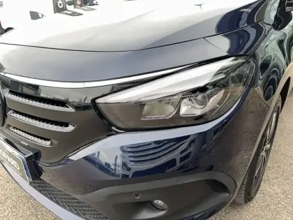 Photo 56 Mercedes EQT  200