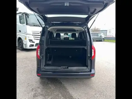 Photo 36 Mercedes EQT  200