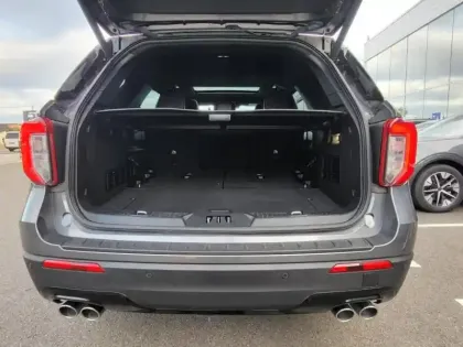 Photo 7 Ford Explorer Gén. III Ph1 ST-Line 5