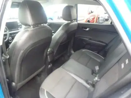 Photo 12 Kia Stonic  1.0 T-GDi 120ch MHEV GT Line Premium DCT7