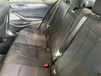 Photo 8 BMW Serie 5 Série 5 530eA xDrive 292ch M Sport Steptronic