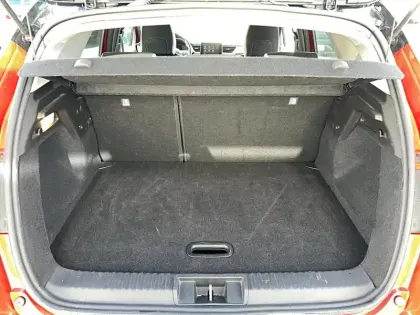 Photo 21 Renault Captur  TCe 90 - 21