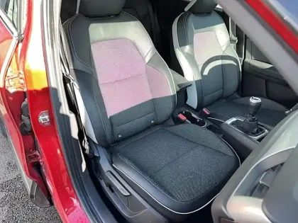 Photo 20 Renault Captur  TCe 90 - 21