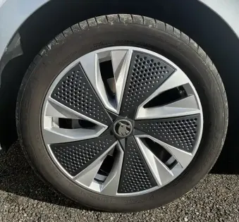 Photo 8 Skoda Scala  1.5 TSI 150 ch DSG7 ACT