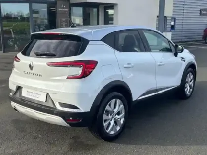 Photo 20 Renault Captur  TCe 90 - 21