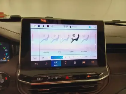 Photo 46 Jeep Compass  1.3 PHEV T4 240 ch 4xe eAWD