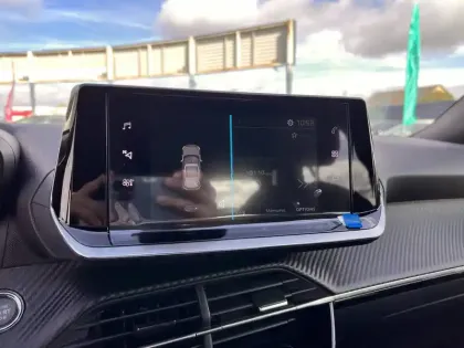 Photo 13 Peugeot 2008  Electrique 136 ch