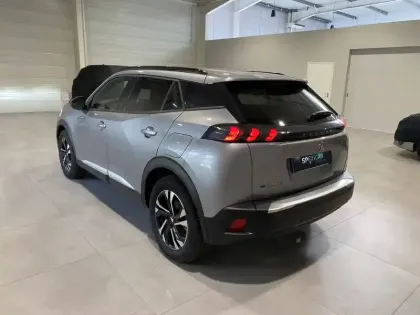 Photo 22 Peugeot 2008  Electrique 136 ch