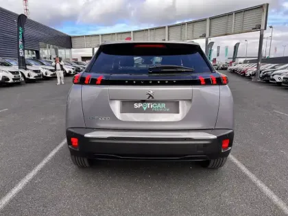 Photo 7 Peugeot 2008  Electrique 136 ch