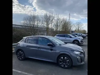 Photo 18 Peugeot 208  PureTech 100 S&S BVM6