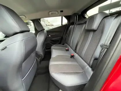 Photo 11 Peugeot 2008  1.2 PureTech 100ch S&S Allure