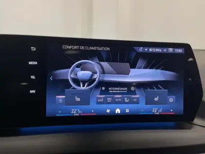 Photo 11 BMW Serie 1 Gén. IV (F70) Ph1 M Sport 5