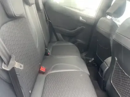 Photo 10 Ford Puma  1.0 EcoBoost 125 ch mHEV Titanium 6cv