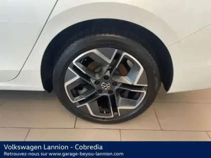 Photo 27 Volkswagen Passat  SW 1.5 eTSI 150ch Elegance DSG7