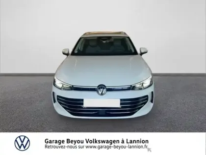 Photo 4 Volkswagen Passat  SW 1.5 eTSI 150ch Elegance DSG7