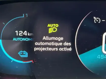 Photo 13 Peugeot 2008  e- 136ch GT Line