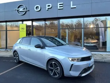 Photo 22 Opel Astra  Hybrid 180 ch BVA8