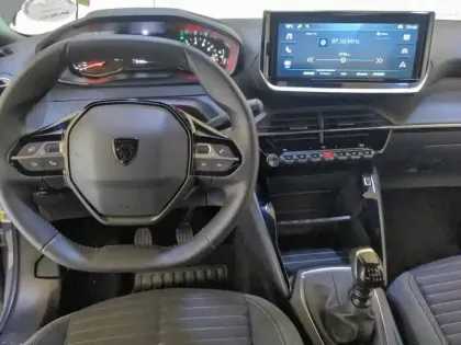 Photo 7 Peugeot 2008  PureTech 100 S&S BVM6