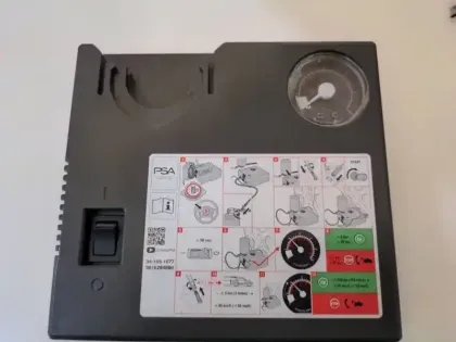 Photo 12 Peugeot 2008  PureTech 100 S&S BVM6