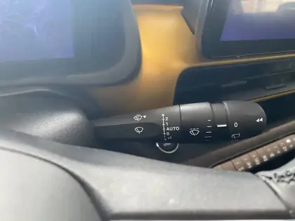 Photo 55 Jeep Avenger  115 kW 4x2