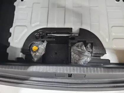 Photo 10 Opel Corsa  -e 136ch Elegance