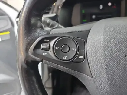 Photo 14 Opel Corsa  -e 136ch Elegance