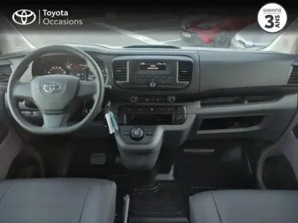 Photo 7 Toyota Proace  Medium 2.0 D-4D 140 Dynamic BVA RC21