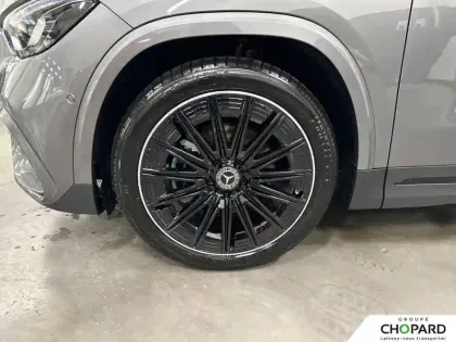 Photo 20 Mercedes GLA  200 d 8G-DCT