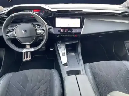 Photo 12 Peugeot 308  PureTech 130ch S&S EAT8