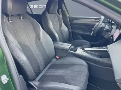 Photo 18 Peugeot 308  PureTech 130ch S&S EAT8