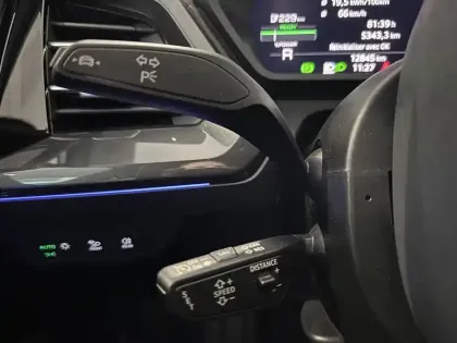 Photo 14 Audi Q4  e-tron Sportback 40 204 ch 82 kWh