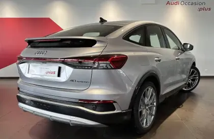 Photo 2 Audi Q4  e-tron Sportback 40 204 ch 82 kWh