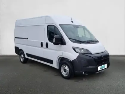 Photo 22 Peugeot Boxer  FOURGON TOLE 3.5 T L2H2 140 S&S BVM6