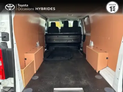 Photo 9 Peugeot Expert  Fg Standard 2.0 BlueHDi 180ch S&S Premium EAT8