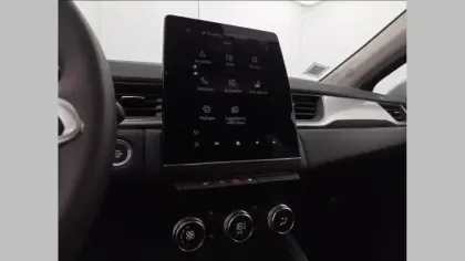 Photo 17 Renault Captur mild hybrid 160 EDC Techno