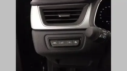 Photo 21 Renault Captur mild hybrid 160 EDC Techno