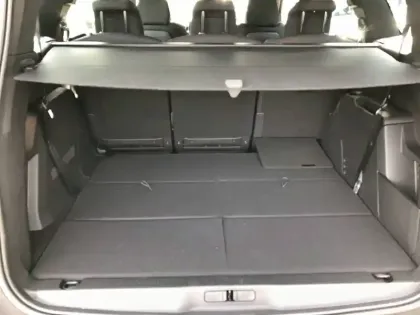 Photo 25 Peugeot 5008  Hybrid 136 e-DCS6