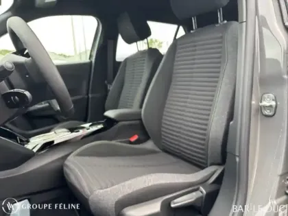 Photo 8 Peugeot 2008  e- 136ch Active