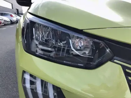 Photo 15 Peugeot 208  PureTech 100 S&S BVM6