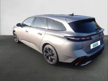 Photo 6 Peugeot 308  SW BlueHDi 130ch S&S EAT8