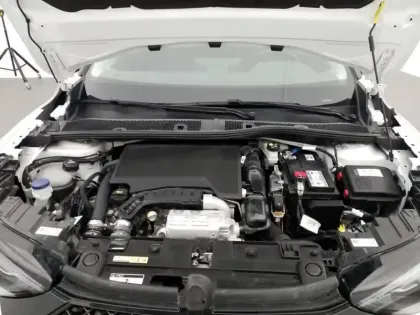 Photo 6 DS DS 3 DS3 Crossback PureTech 130 EAT8 Performance Line+