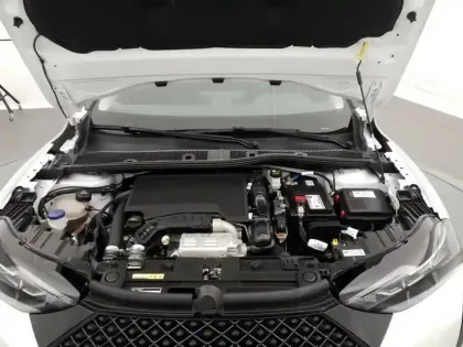 Photo 6 DS DS 3 DS3 Crossback PureTech 130 EAT8 Performance Line+