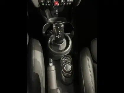 Photo 13 Mini Mini Cabrio Cooper 136ch Edition Premium Plus BVA7