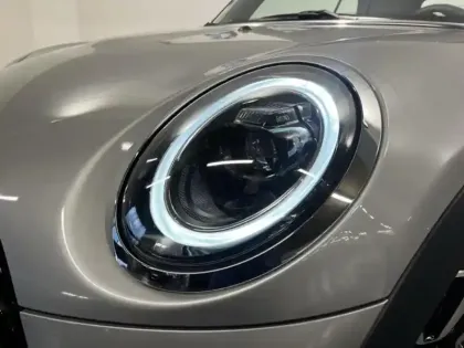 Photo 9 Mini Mini Cabrio Cooper 136ch Edition Premium Plus BVA7