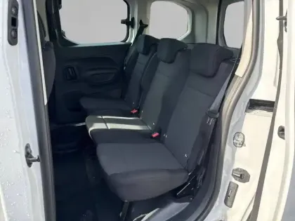 Photo 11 Citroën Berlingo e- Taille M 136 ch 100 kWh Automatique